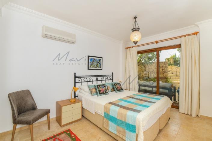 Image No.34-2 Bed Apartment for sale