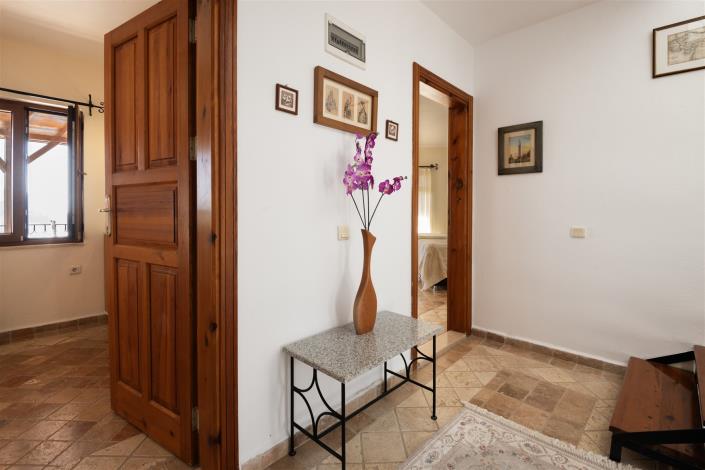 Image No.6-3 Bed Villa / Detached for sale