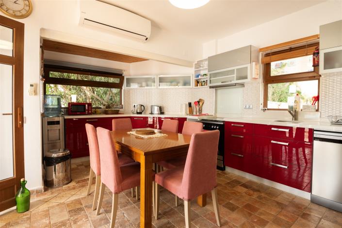 Image No.5-3 Bed Villa / Detached for sale