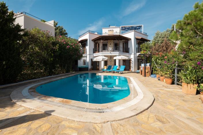 Image No.40-3 Bed Villa / Detached for sale