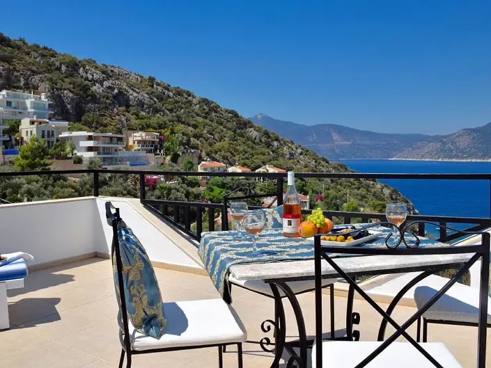 Image No.6-Villa / Détaché de 4 chambres à vendre à Kalkan