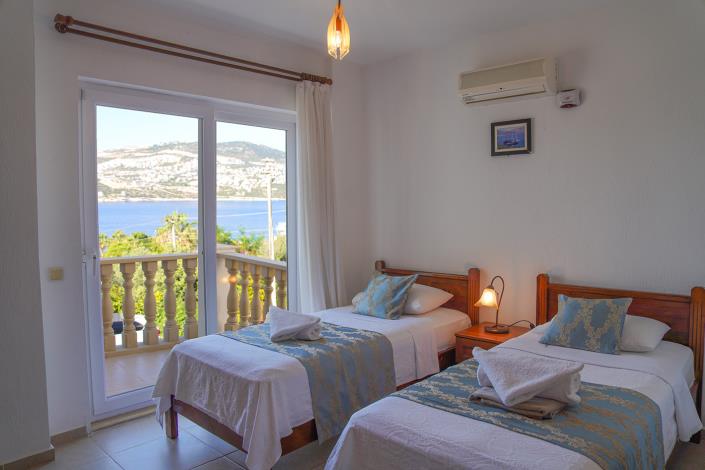 Image No.18-Villa / Détaché de 4 chambres à vendre à Kalkan