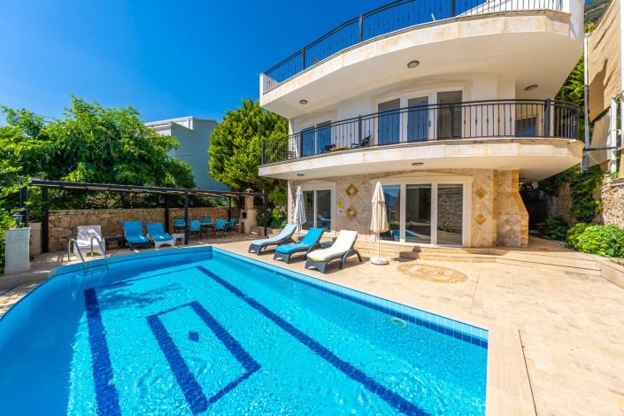 Image No.17-3 Bed Villa / Detached for sale