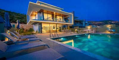 MAVI-REAL-ESTATE---Modern-Luxury-Villas-and-Apartments-and-Villas--for-Sale-in-Kas--Antalya_3
