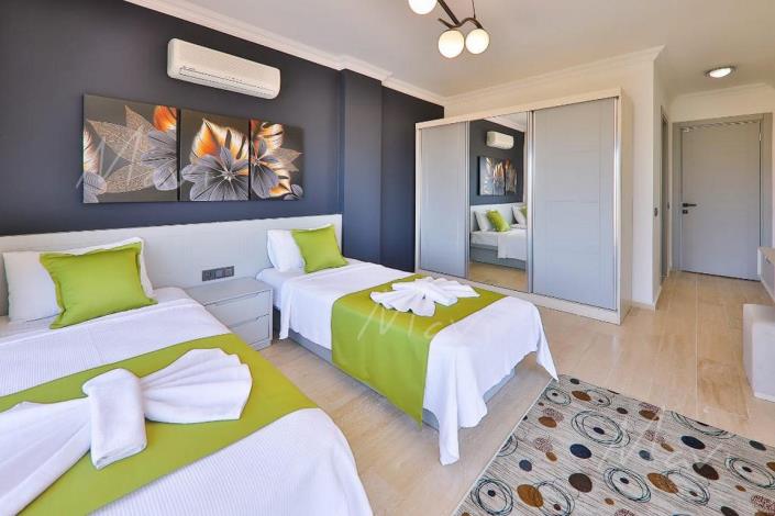 Image No.16-3 Bed Villa / Detached for sale