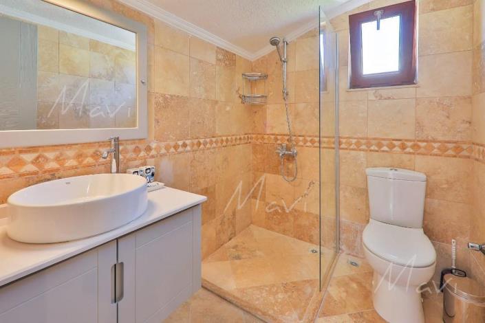 Image No.23-3 Bed Villa / Detached for sale