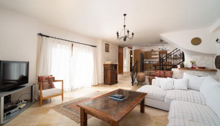 Image No.24-4 Bed Villa / Detached for sale