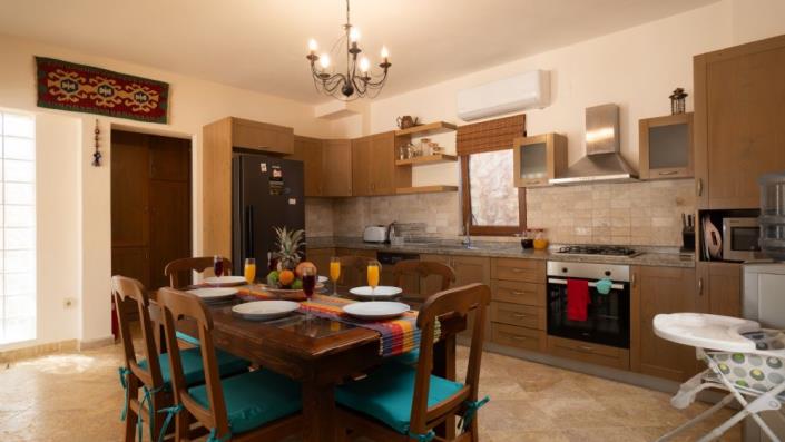 Image No.26-4 Bed Villa / Detached for sale