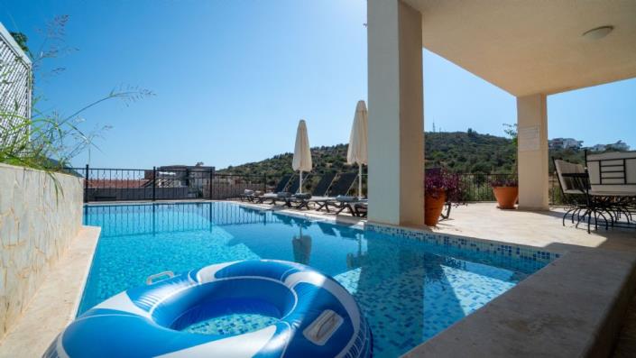 Image No.27-4 Bed Villa / Detached for sale