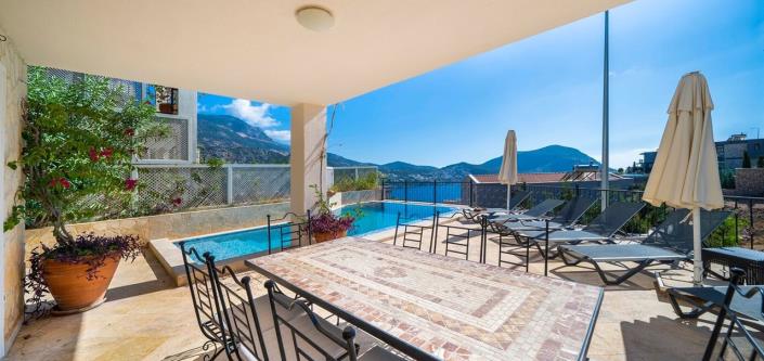 Image No.33-4 Bed Villa / Detached for sale