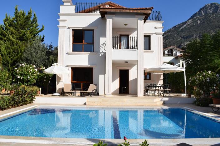 Image No.10-3 Bed Semi-Detached for sale