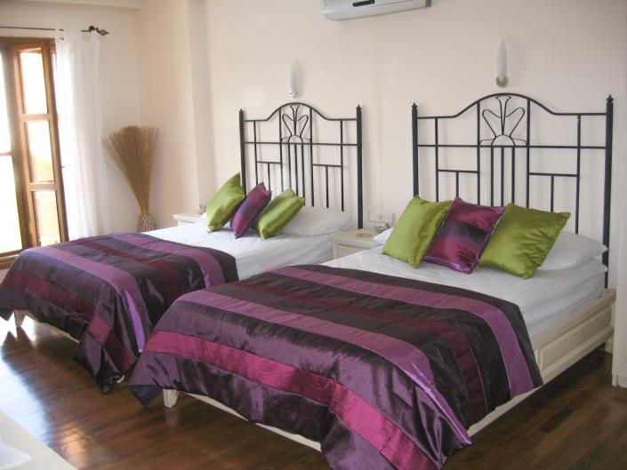 Image No.34-3 Bed Semi-Detached for sale