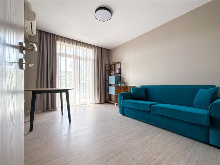 Image No.3-6 Bed Property for sale