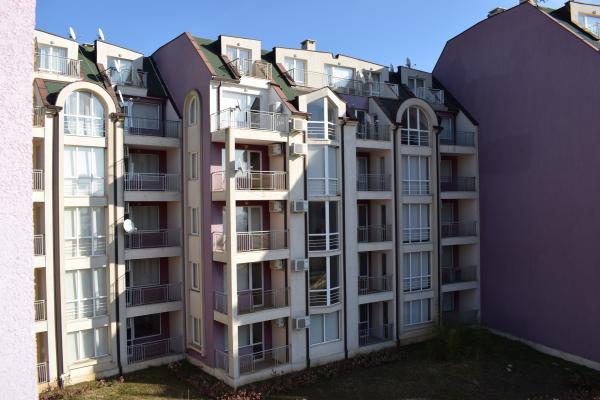 Image No.3-Propriété de 4 chambres à vendre à Kavarna