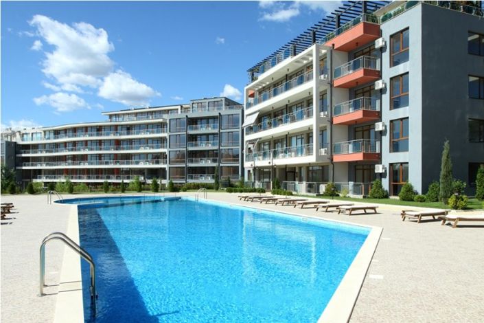 Image No.1-Propriété à vendre à St Vlas