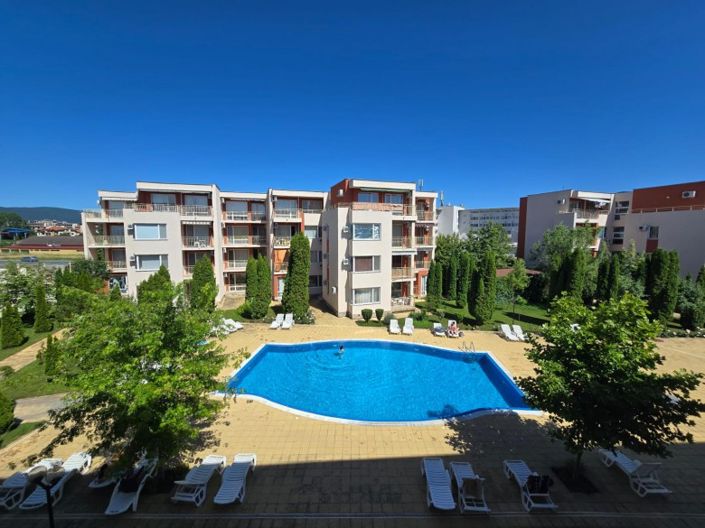Image No.1-Propriété de 2 chambres à vendre à Sunny Beach