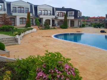 Appartement de 3 chambres à vendre à Sunny Beach