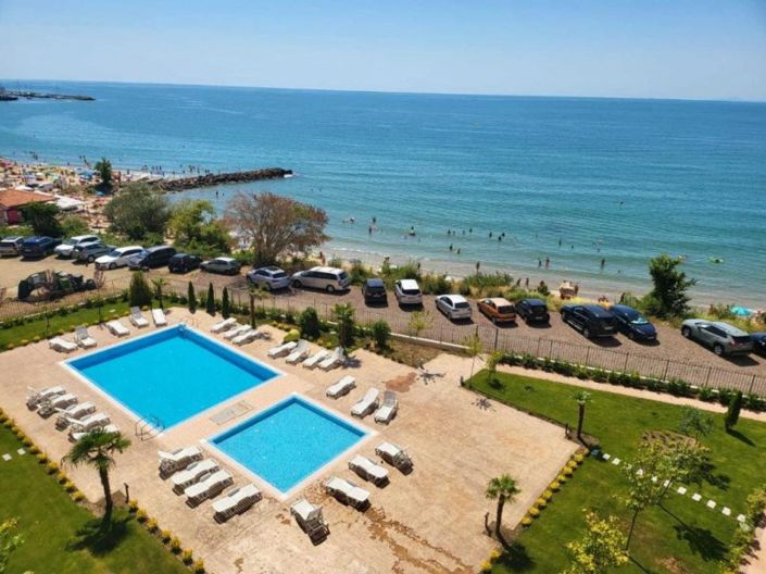 Image No.1-Propriété à vendre à St Vlas