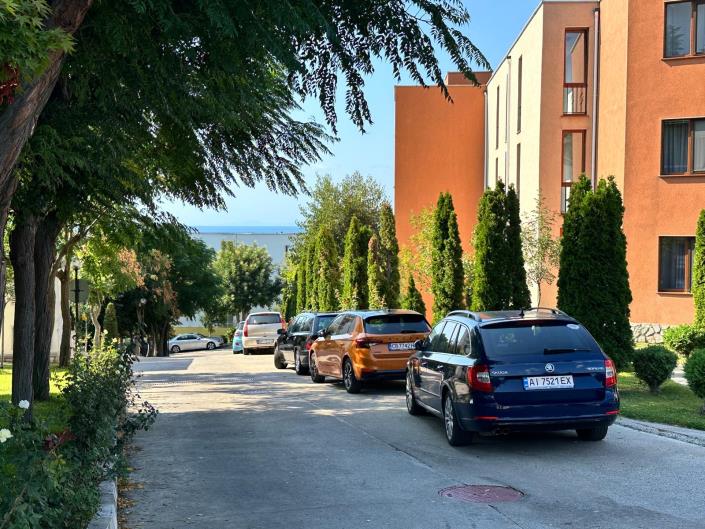 Image No.2-2 Bed Property for sale