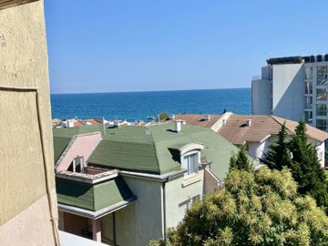 1 - St Vlas, Propriété