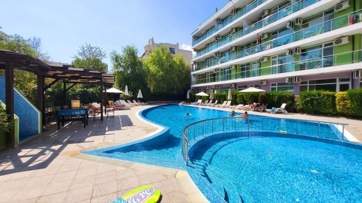 Image No.1-Propriété de 2 chambres à vendre à Sunny Beach