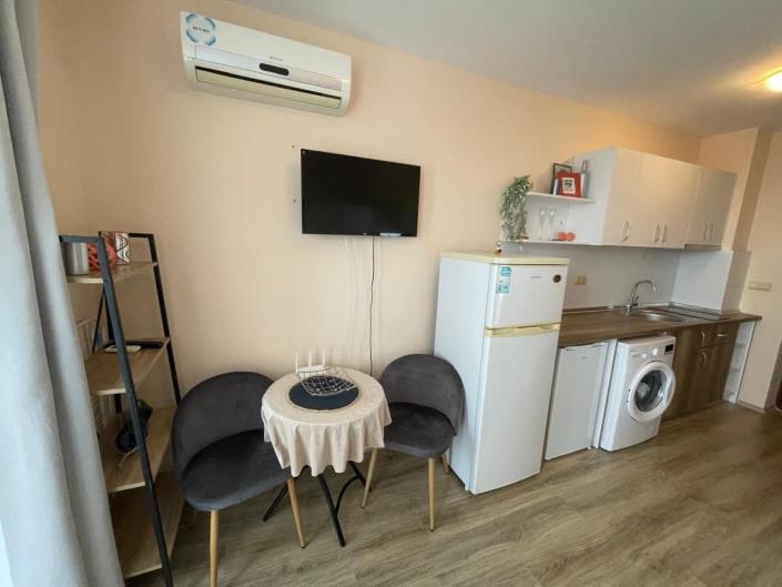 Image No.8-Apartment for sale