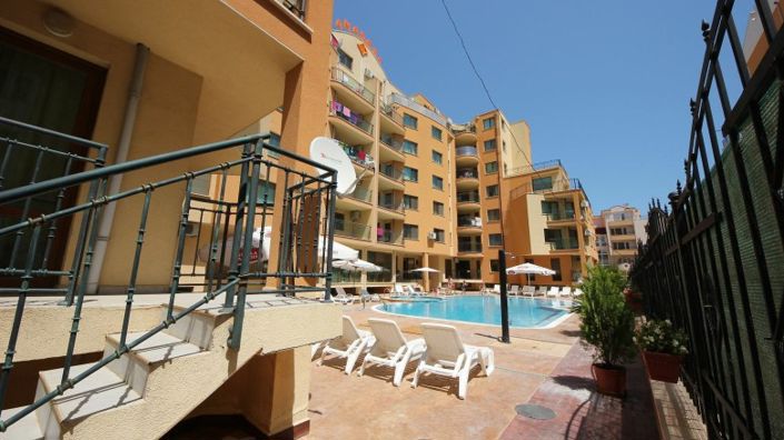 Image No.1-Propriété de 2 chambres à vendre à Sunny Beach