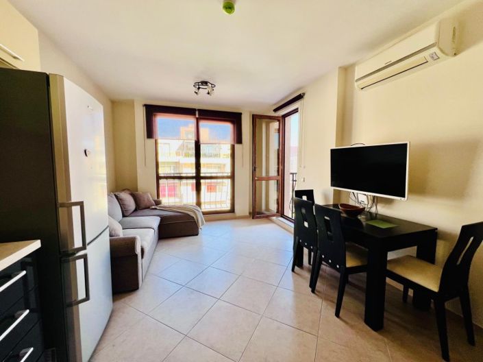 Image No.7-2 Bed Property for sale