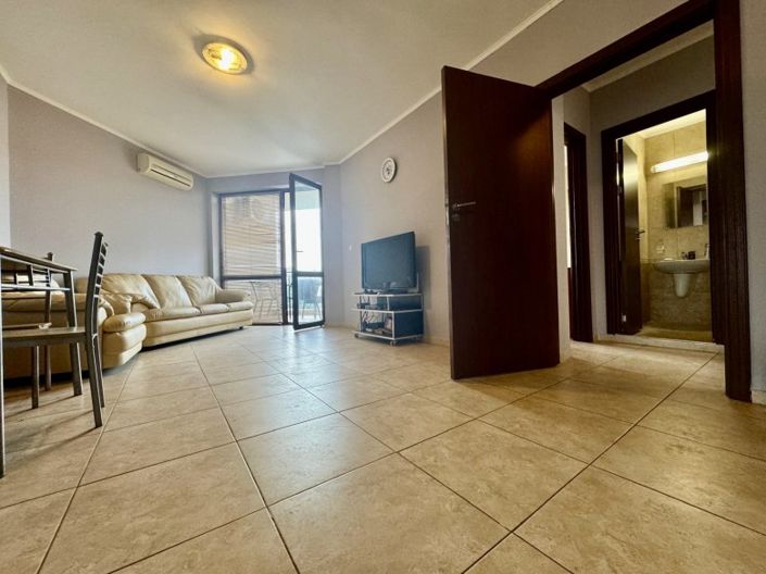 Image No.6-3 Bed Property for sale