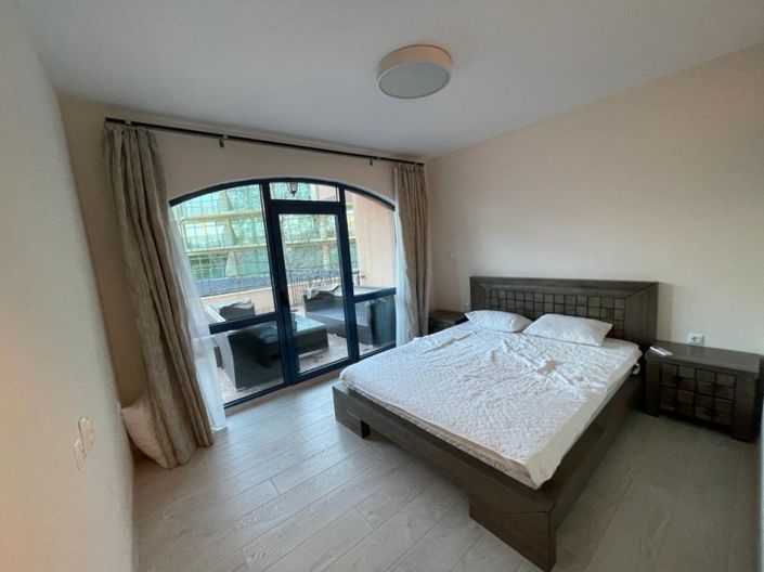 Image No.3-3 Bed Property for sale