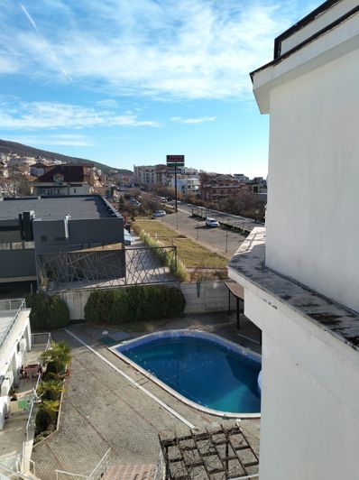 Image No.4-1 Bed Property for sale