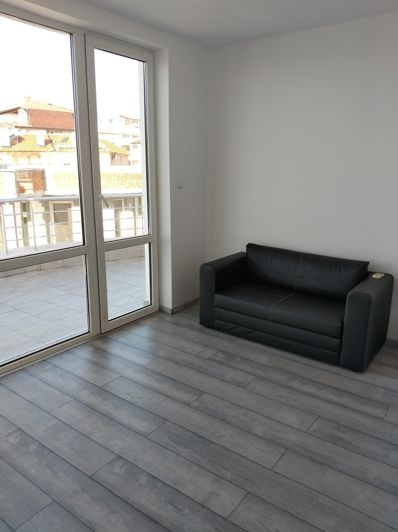 Image No.6-1 Bed Property for sale