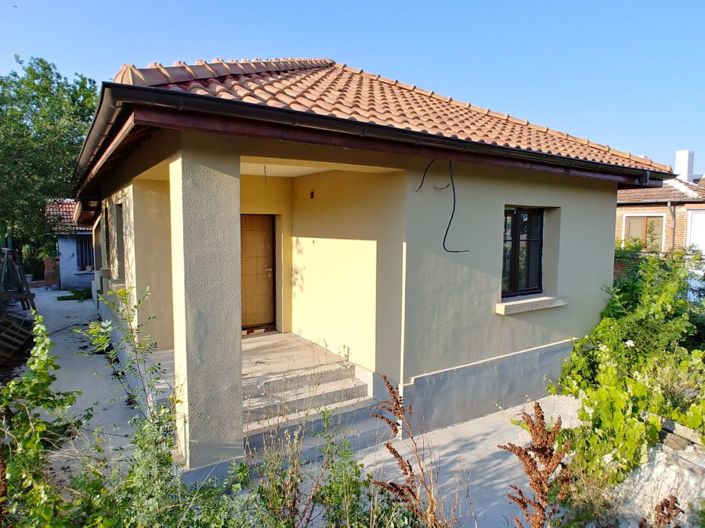 Image No.1-2 Bed Property for sale