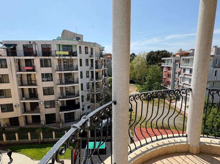 Image No.6-2 Bed Property for sale