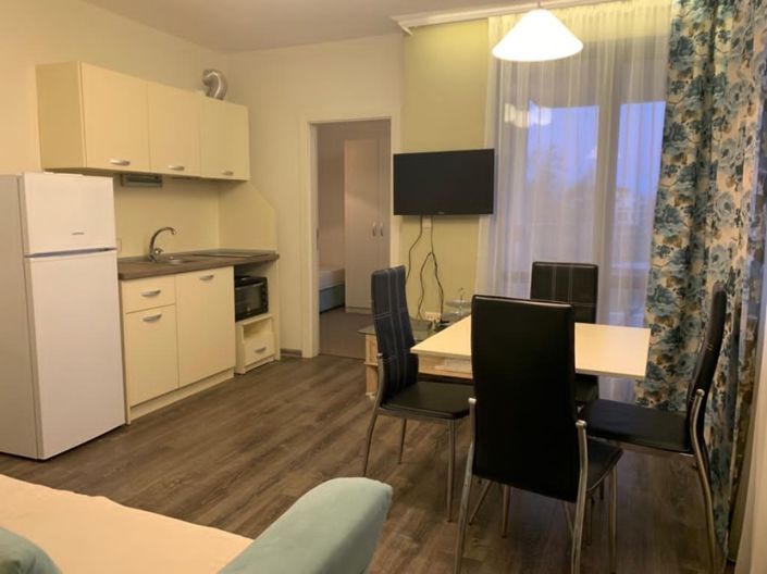 Image No.7-2 Bed Property for sale