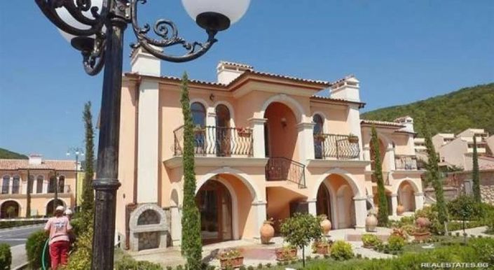 Image No.1-1 Bed Property for sale