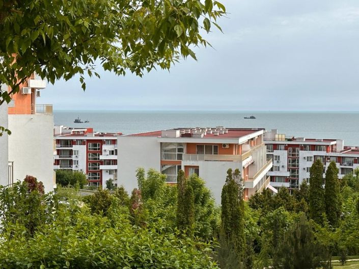 Image No.1-Propriété à vendre à St Vlas