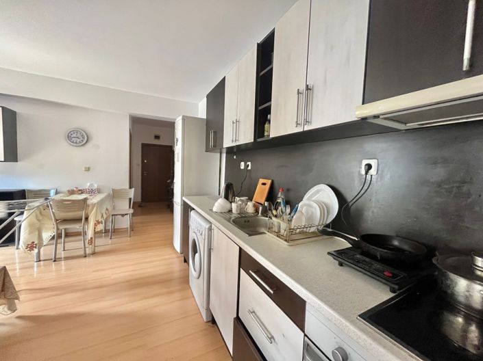 Image No.2-2 Bed Property for sale