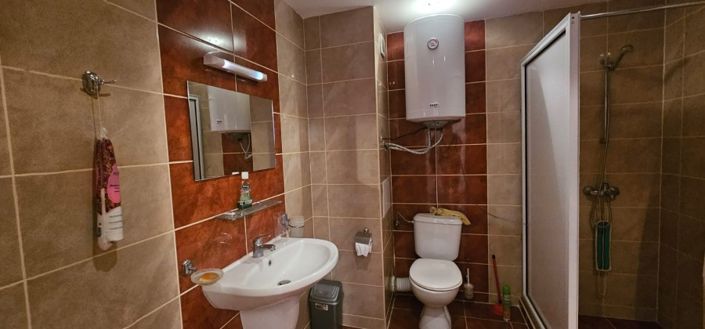 Image No.7-1 Bed Property for sale