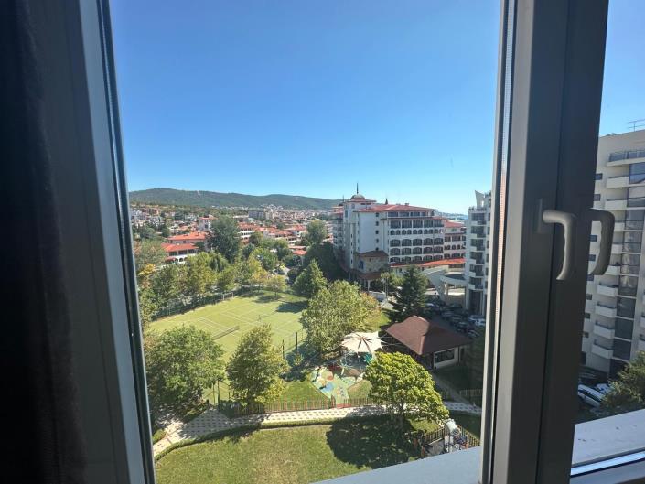 Image No.12-2 Bed Property for sale