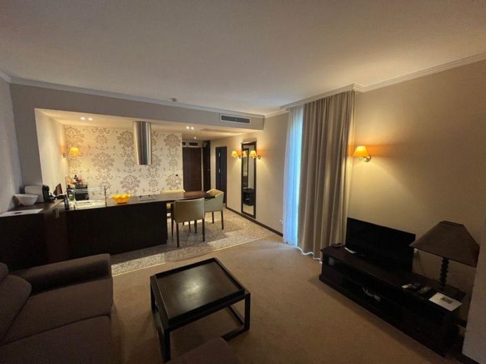 Image No.4-1 Bed Property for sale