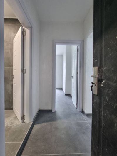 Image No.2-1 Bed Property for sale