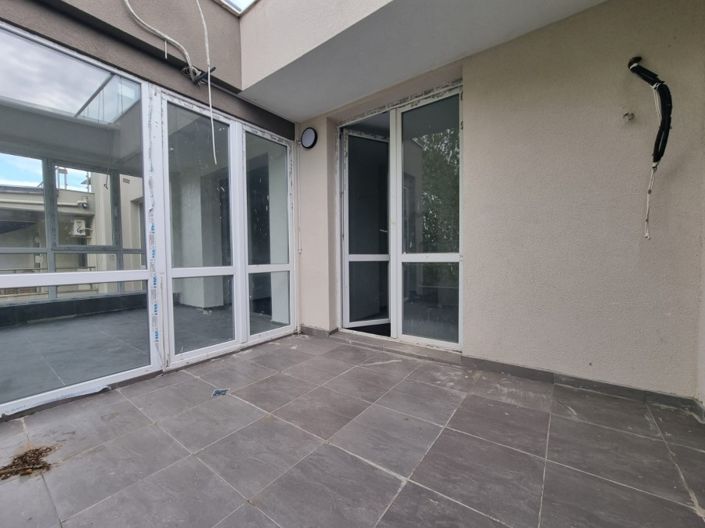 Image No.4-1 Bed Property for sale