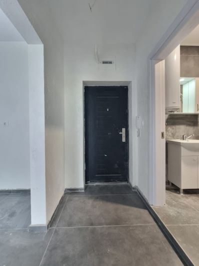 Image No.6-1 Bed Property for sale