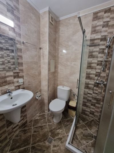 Image No.6-1 Bed Property for sale