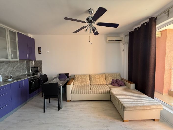 Image No.2-1 Bed Property for sale