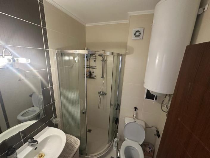 Image No.17-Studio for sale