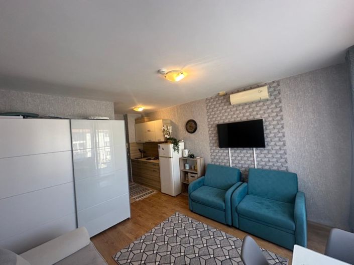 Image No.7-Studio for sale