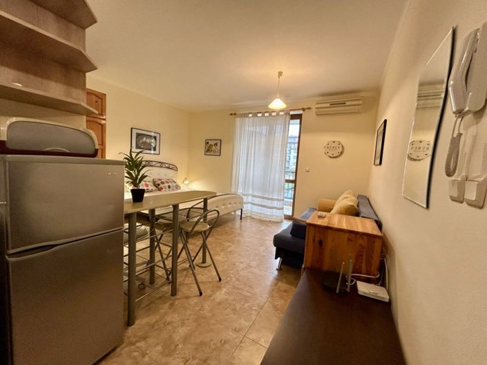 Image No.2-Studio for sale