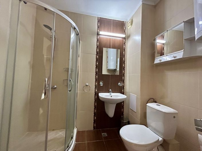 Image No.7-Studio for sale